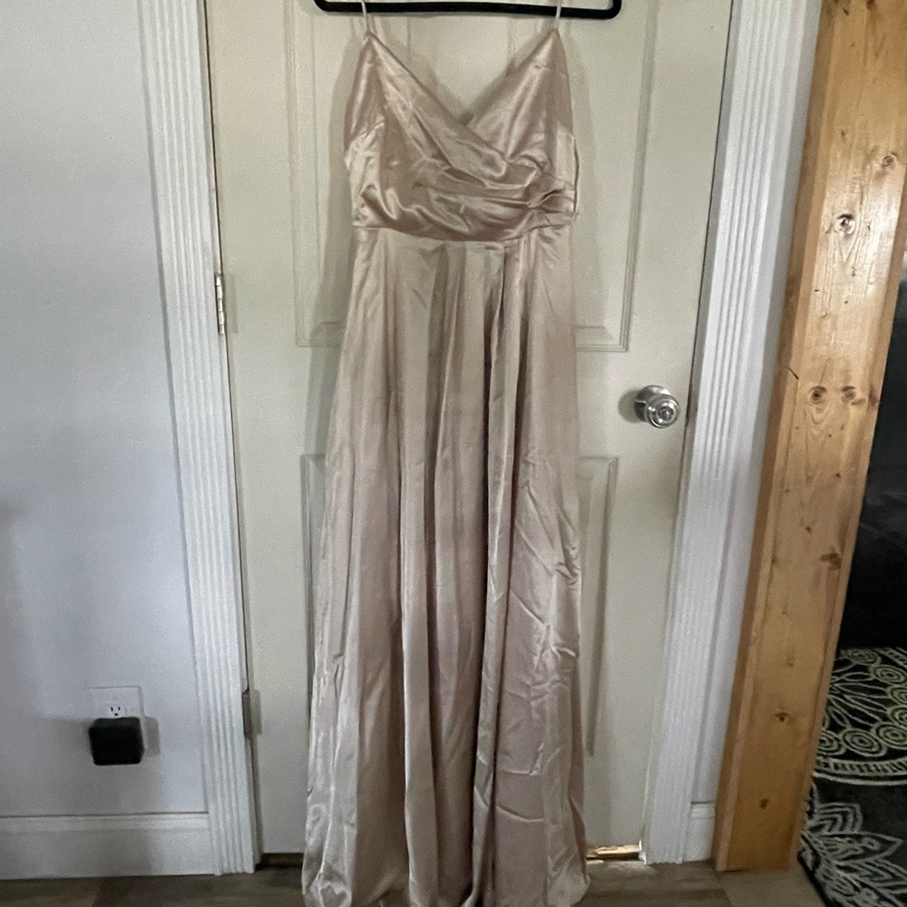 Windsor Cream Ruched Spaghetti Strap Gown